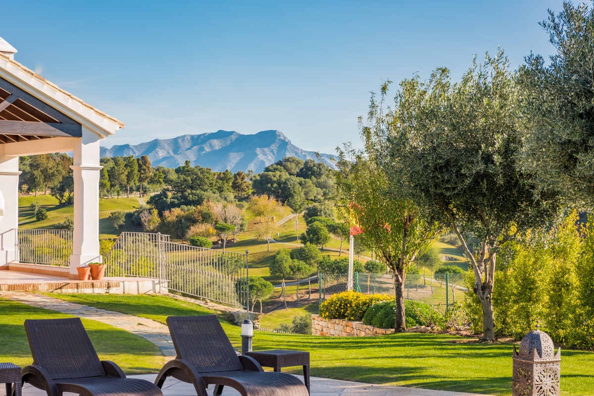 Detached Villa te koop in Benahavís | 5 slaapkamers H5069938