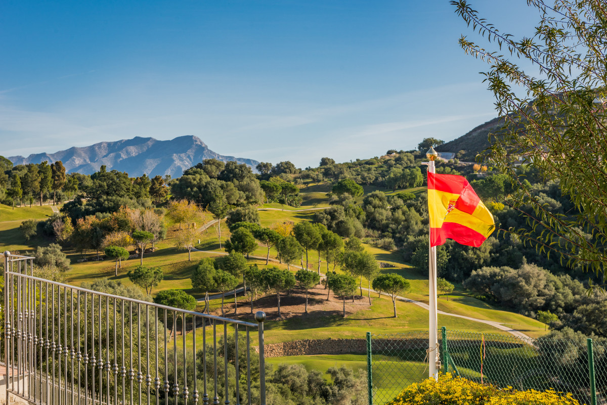 Detached Villa te koop in Benahavís | 5 slaapkamers H5069938