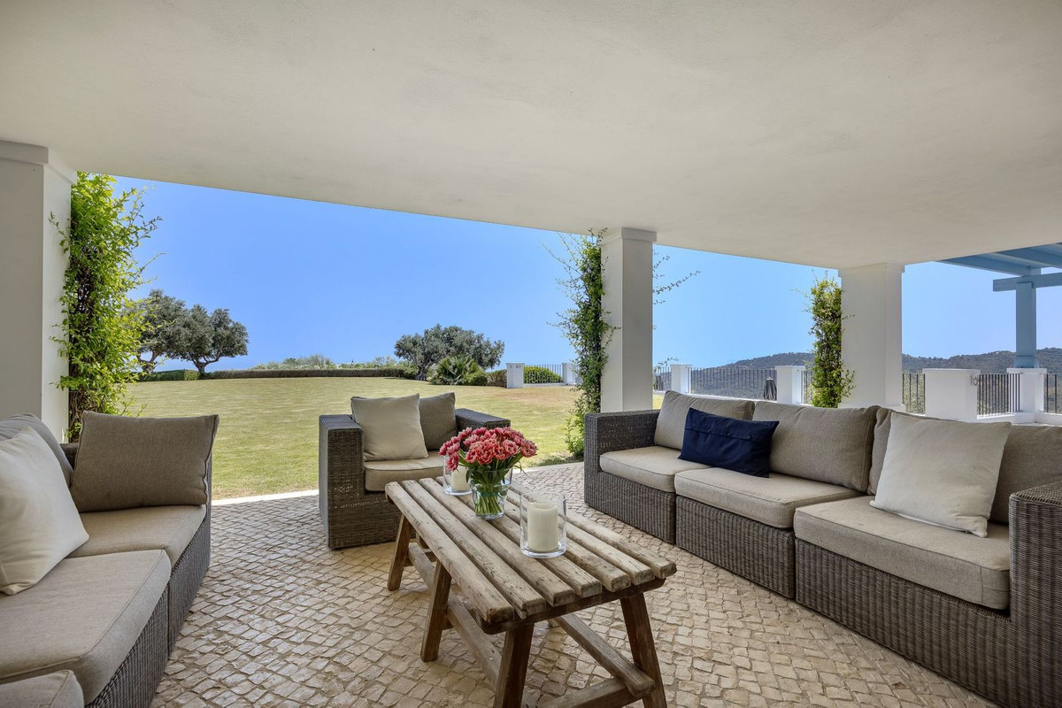 Detached Villa te koop in Benahavís | 4 slaapkamers H5070361