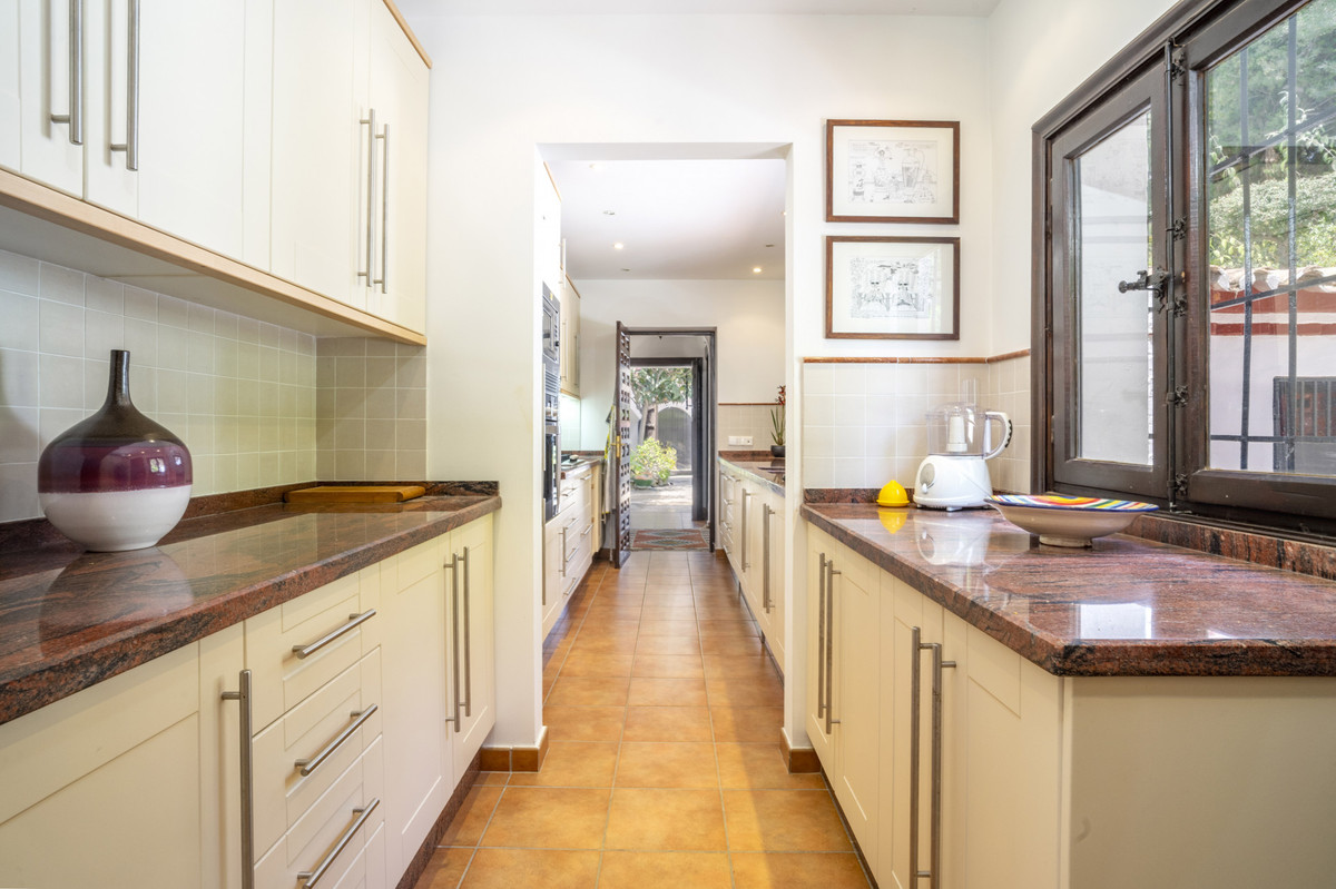 Huis te koop in Benahavís | 3 slaapkamers H5079778