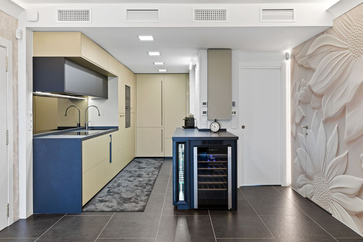 Penthouse for sale in Benahavís | 1 bedrooms H5127253