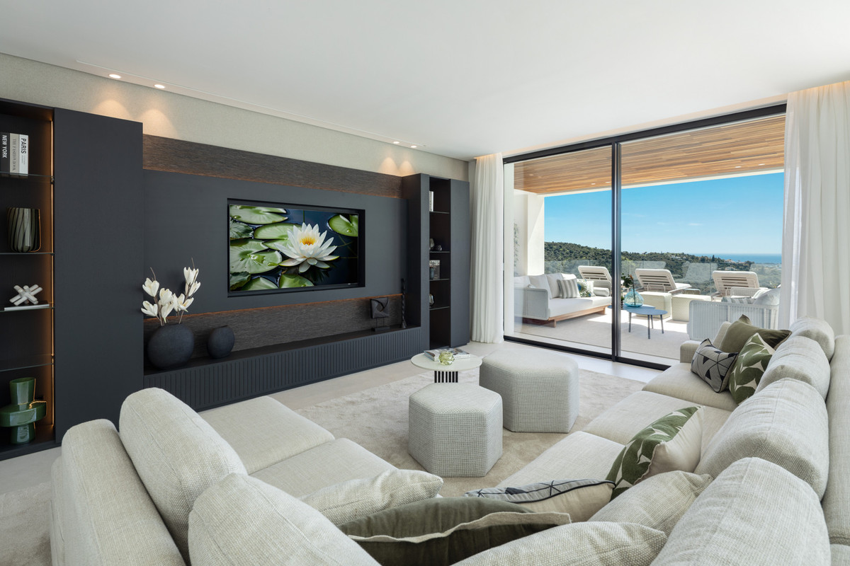 Detached Villa for sale in Benahavís | 6 bedrooms H5130058