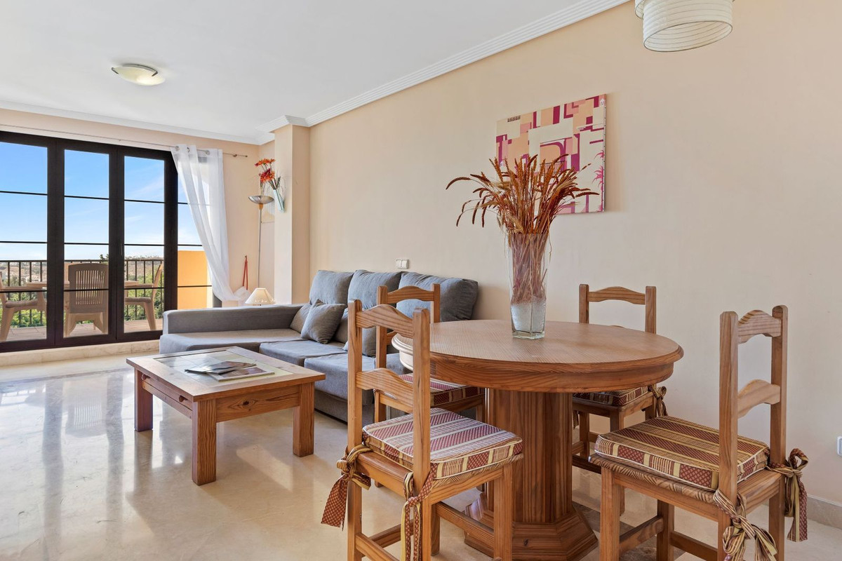Appartement te koop in Los Arqueros | 2 slaapkamers H5132269