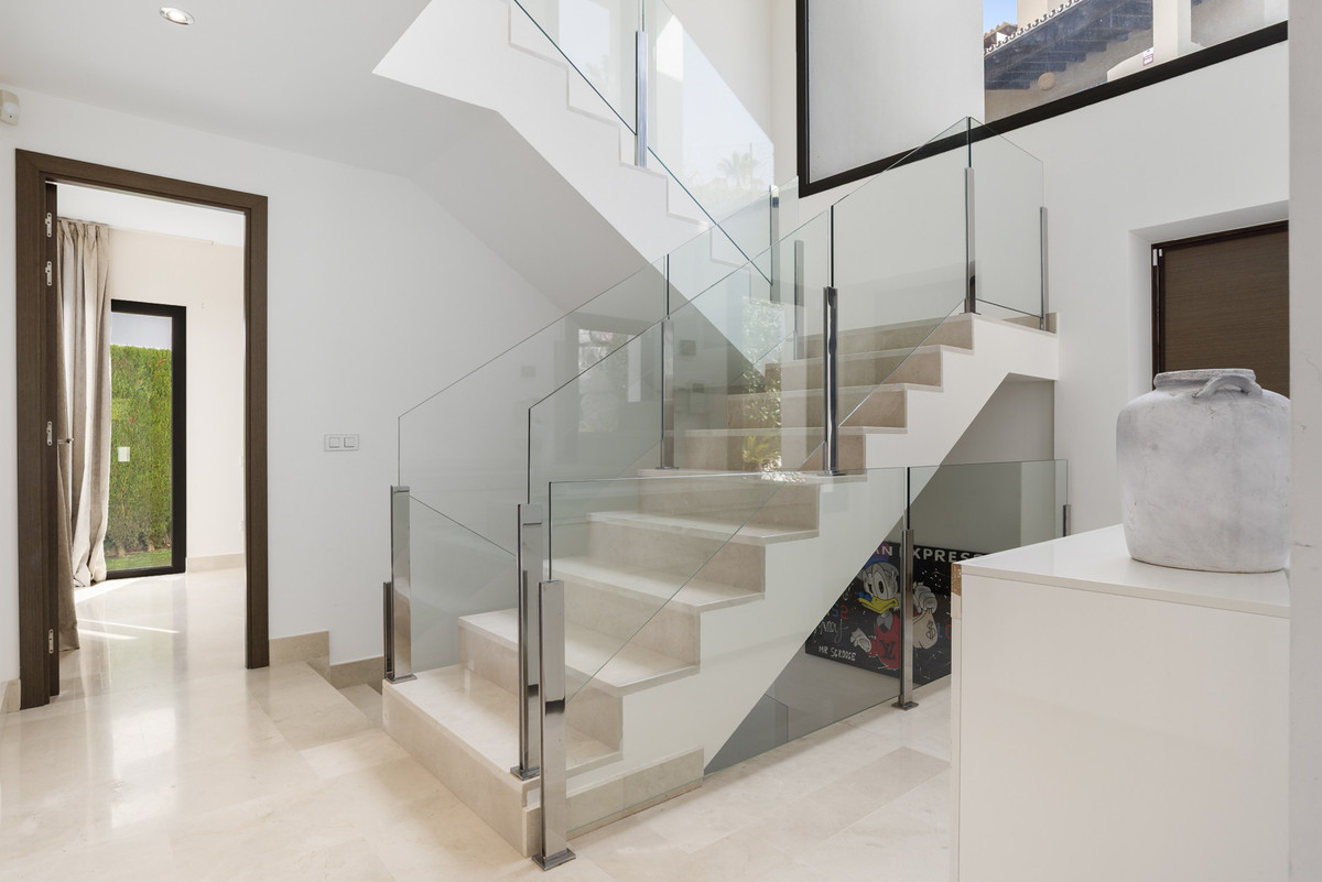 Huis te koop in Benahavís | 4 slaapkamers H5135941