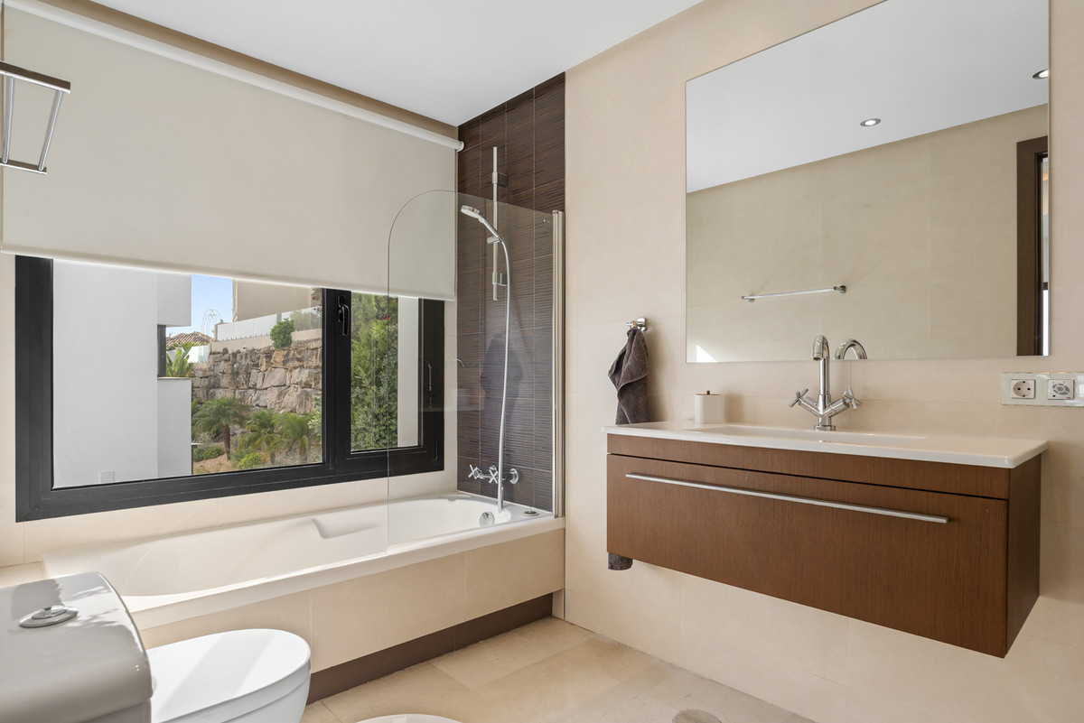Huis te koop in Benahavís | 4 slaapkamers H5135941
