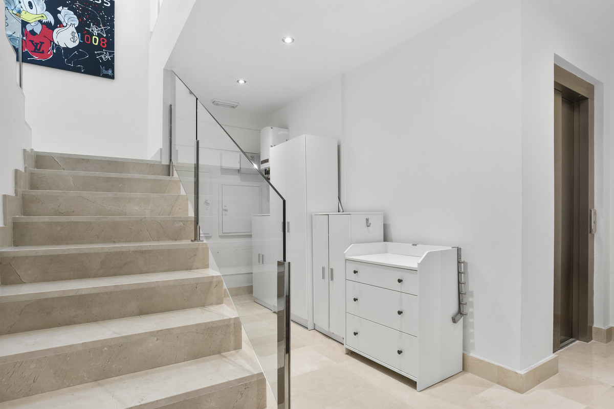 Huis te koop in Benahavís | 4 slaapkamers H5135941