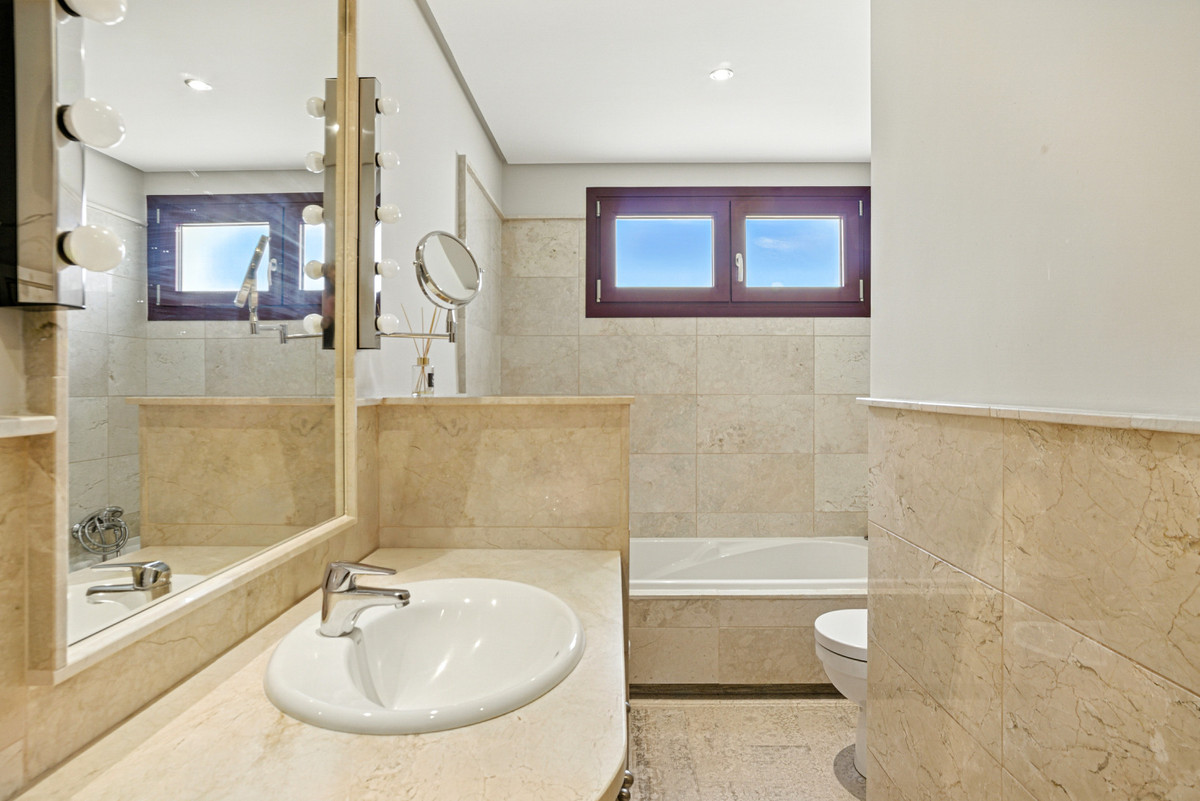 Huis te koop in Benahavís | 3 slaapkamers H5144263