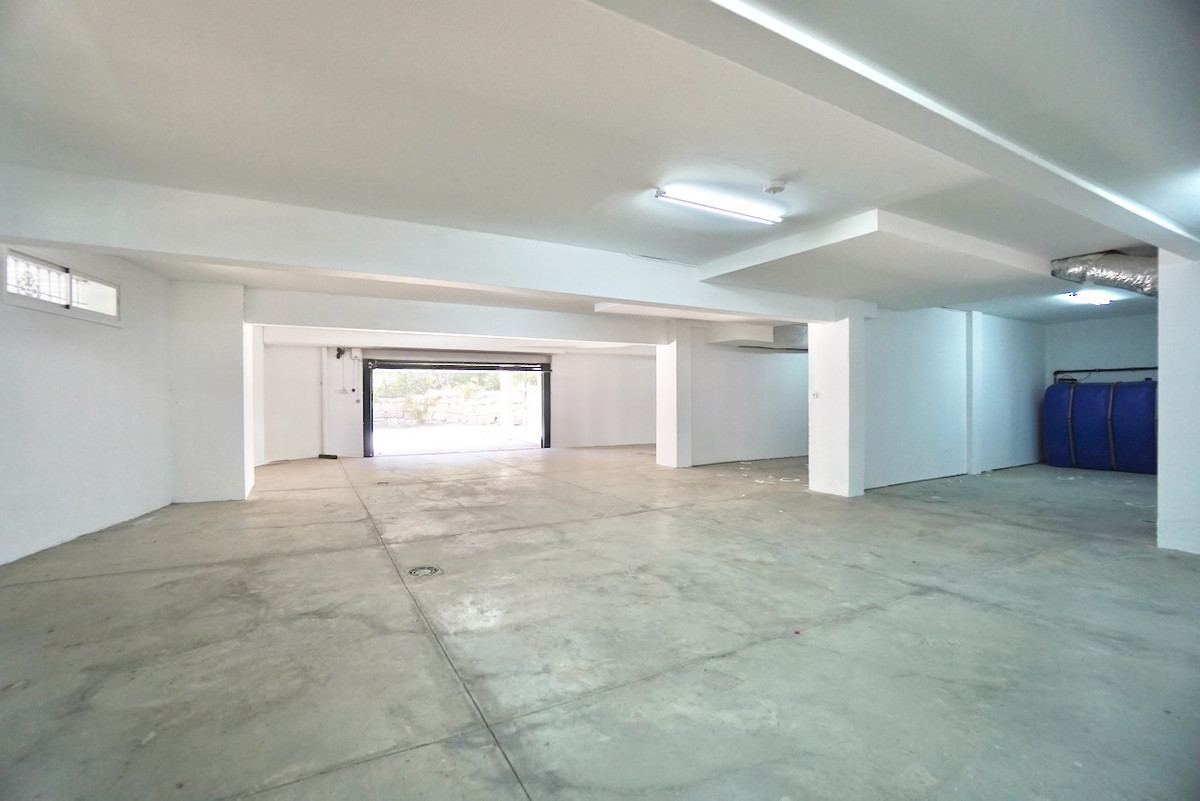 Property main view 60