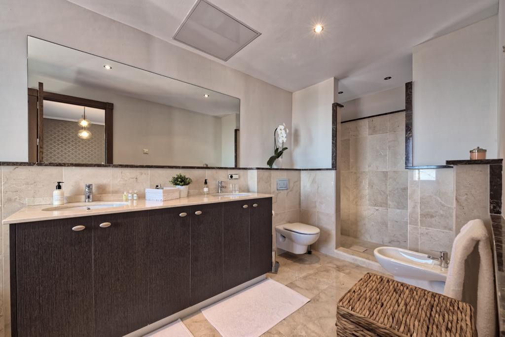 Property main view 14