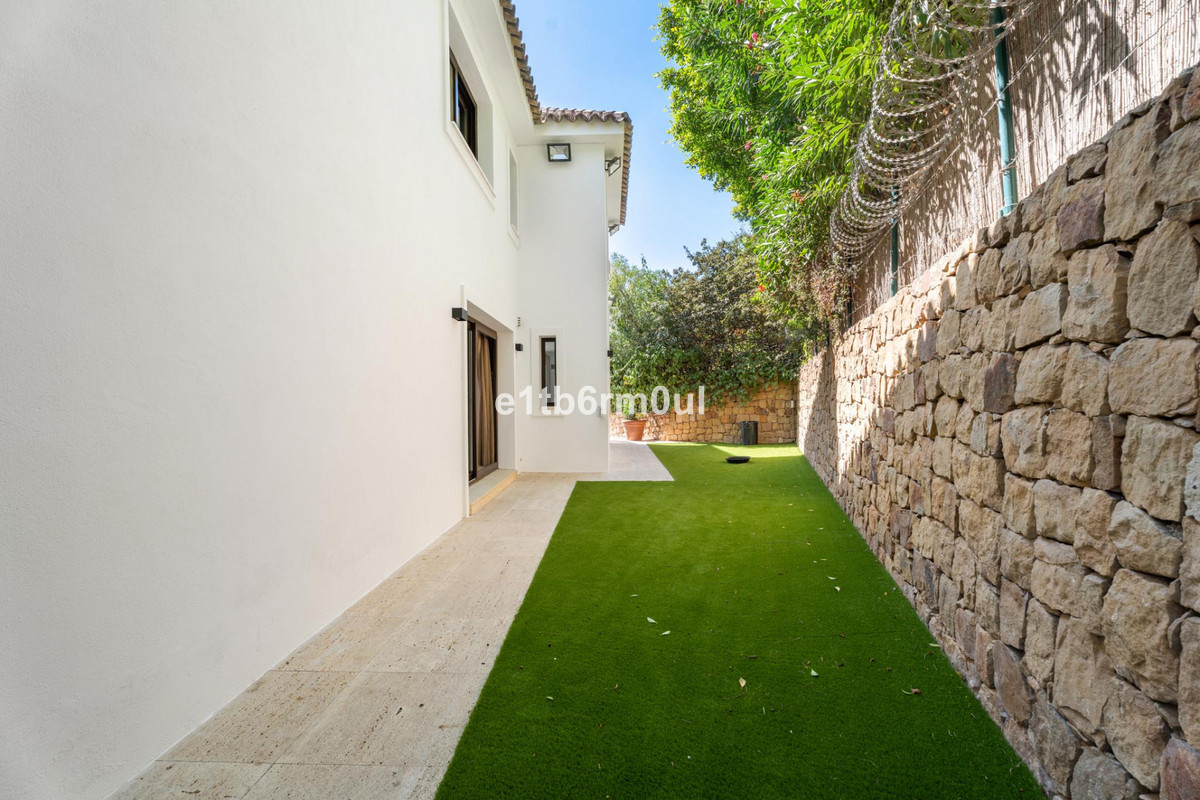 Property main view 52
