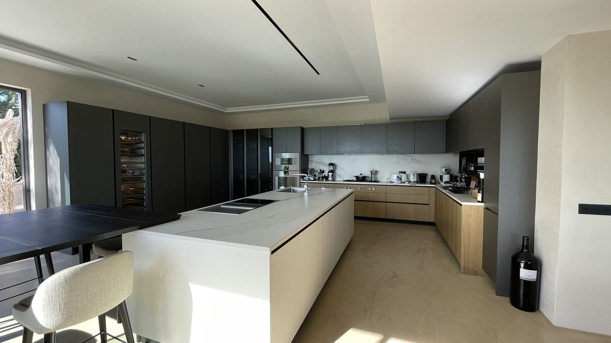 Property main view 30