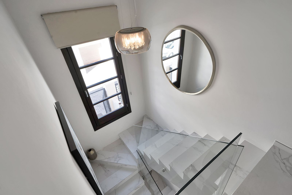 Property main view 33