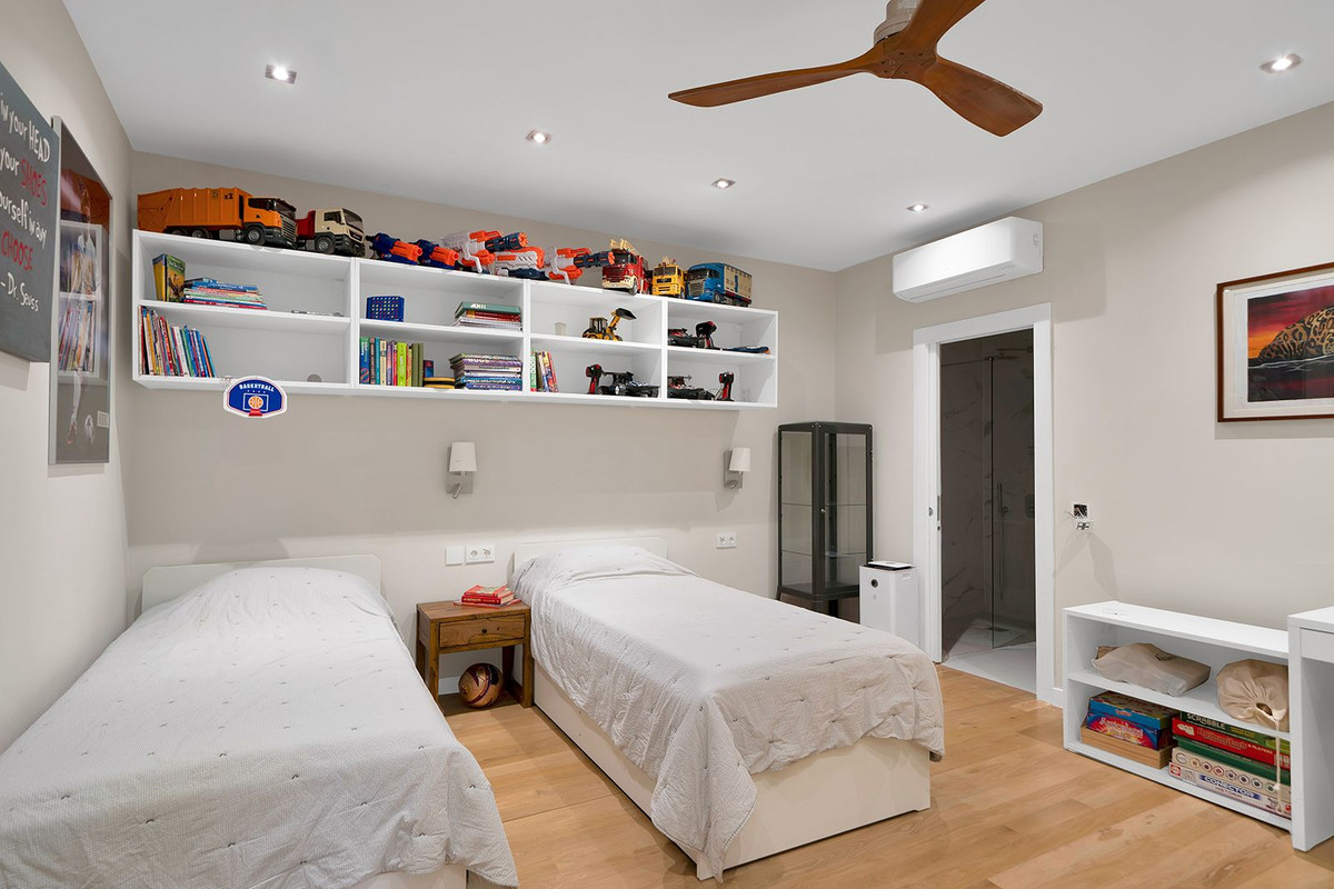 Property main view 34