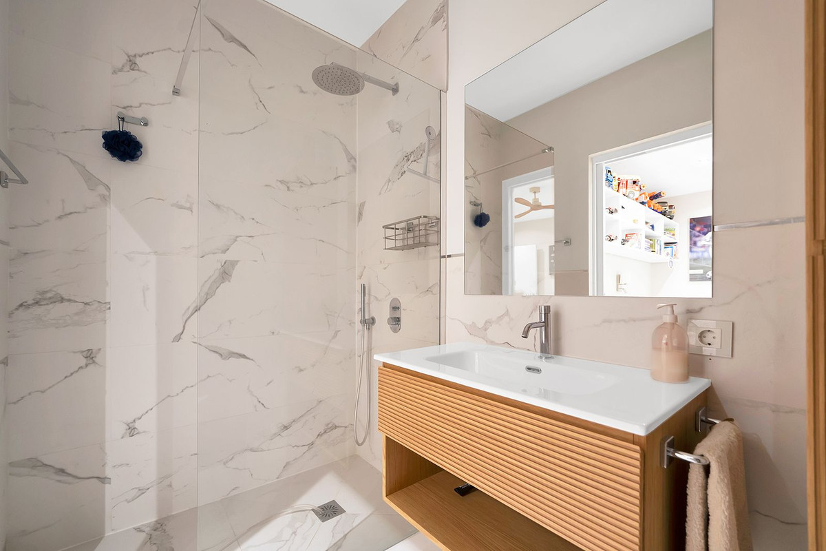 Property main view 36