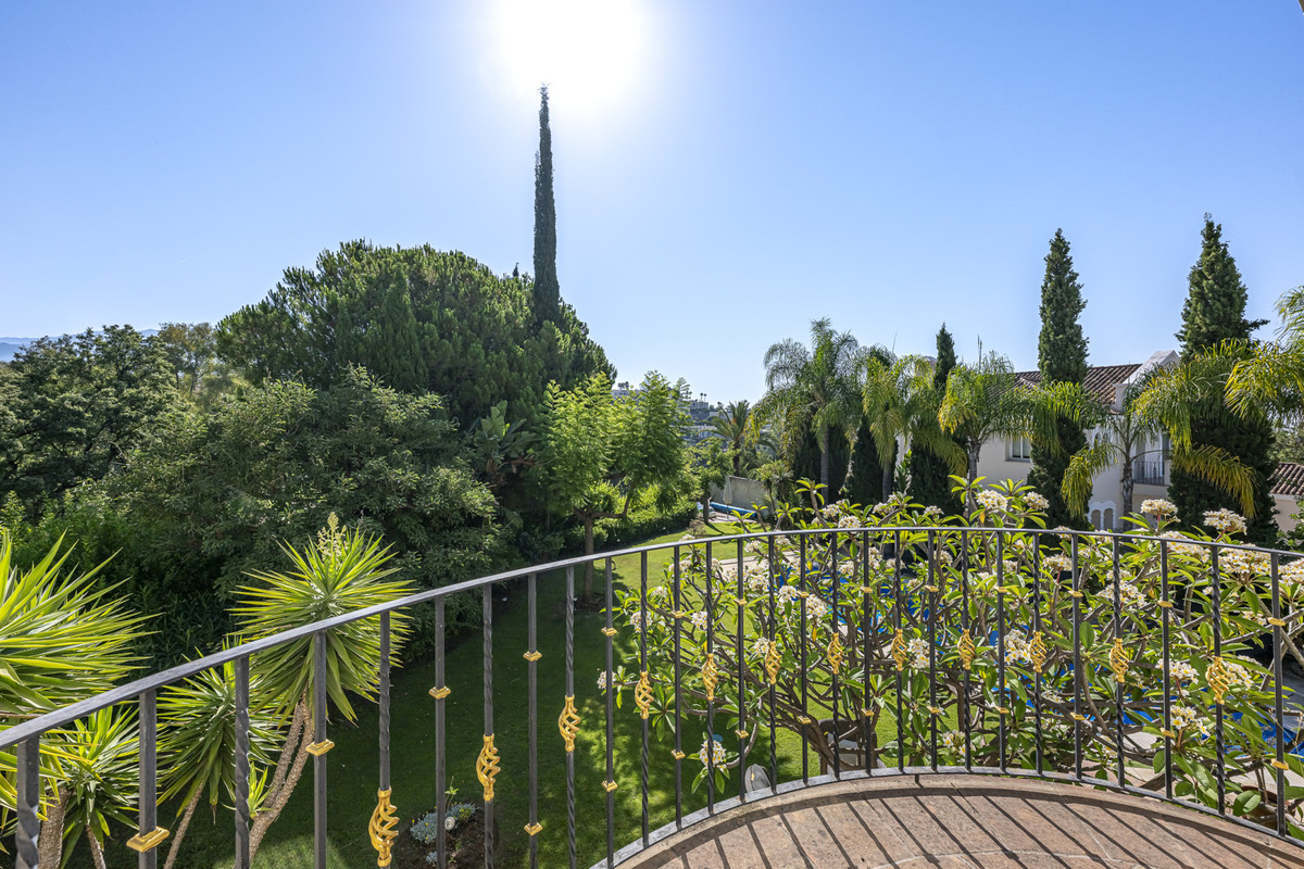 Huis te koop in Benahavís | 5 slaapkamers H5230609