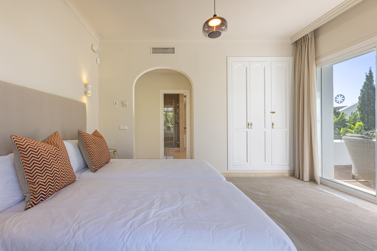 Huis te koop in Benahavís | 5 slaapkamers H5230609
