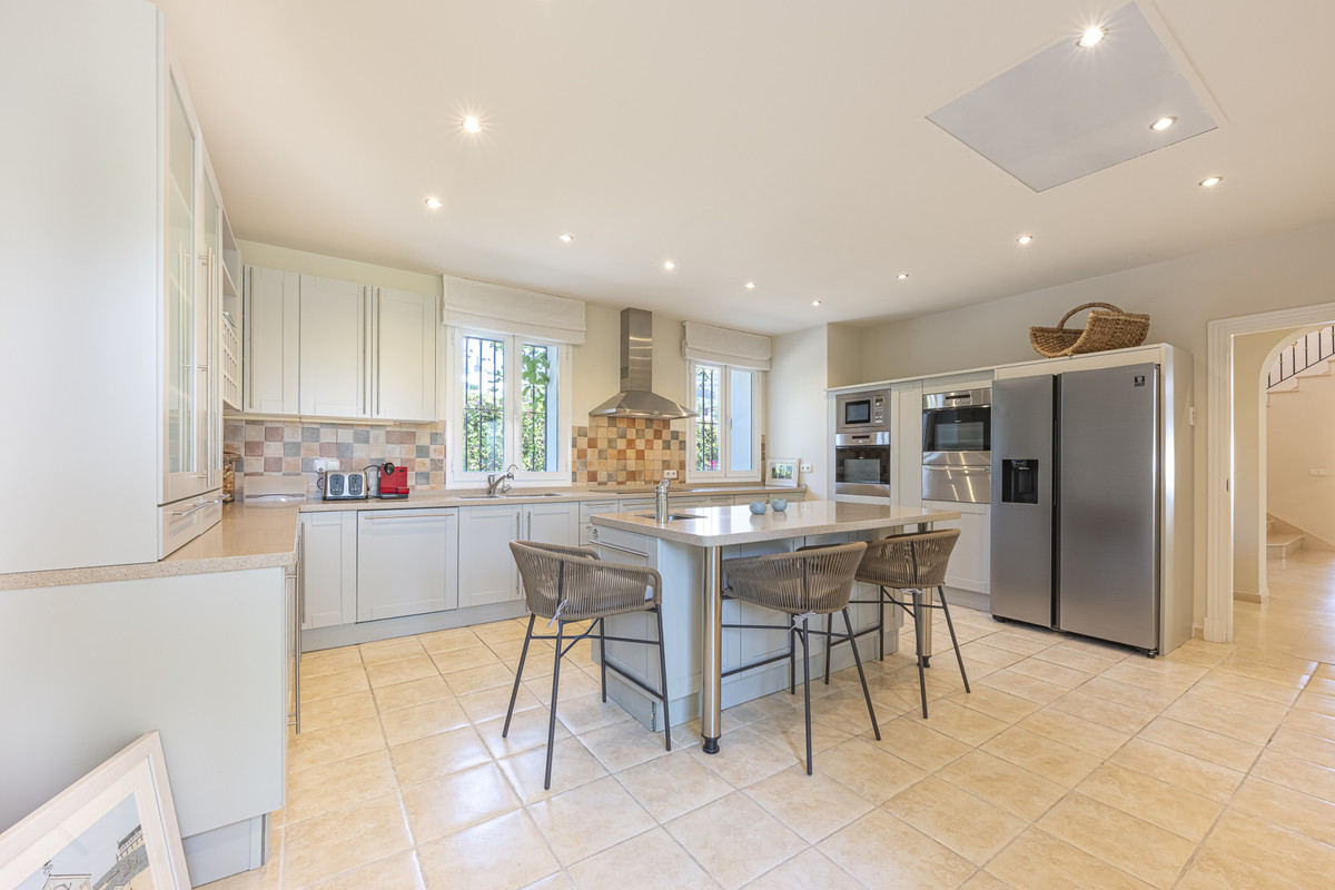 Huis te koop in Benahavís | 5 slaapkamers H5230609