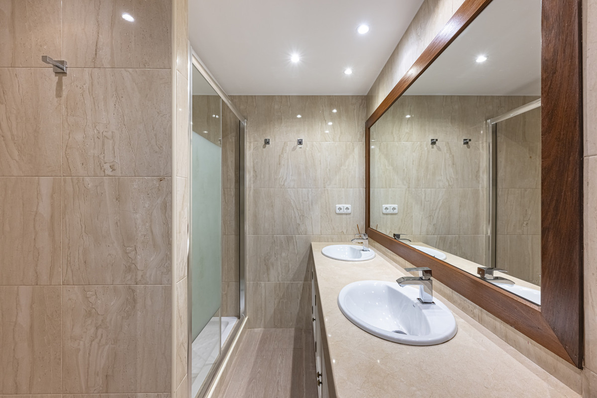 Huis te koop in Benahavís | 5 slaapkamers H5230609
