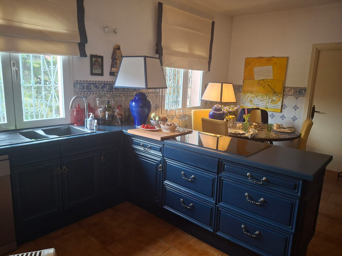 Huis te koop in Benahavís | 4 slaapkamers H5237047