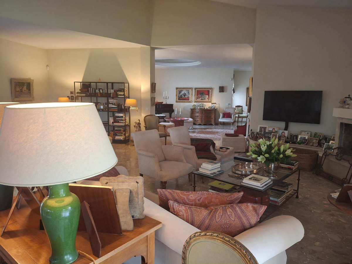 Huis te koop in Benahavís | 4 slaapkamers H5237047