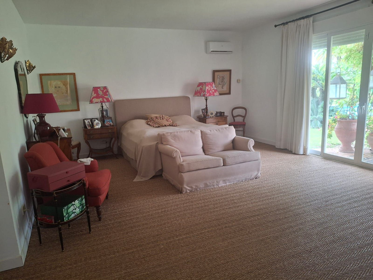 Huis te koop in Benahavís | 4 slaapkamers H5237047