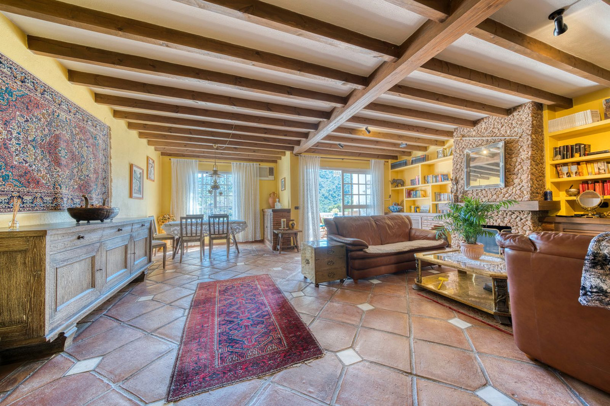 Huis te koop in Benahavís | 3 slaapkamers H5240941