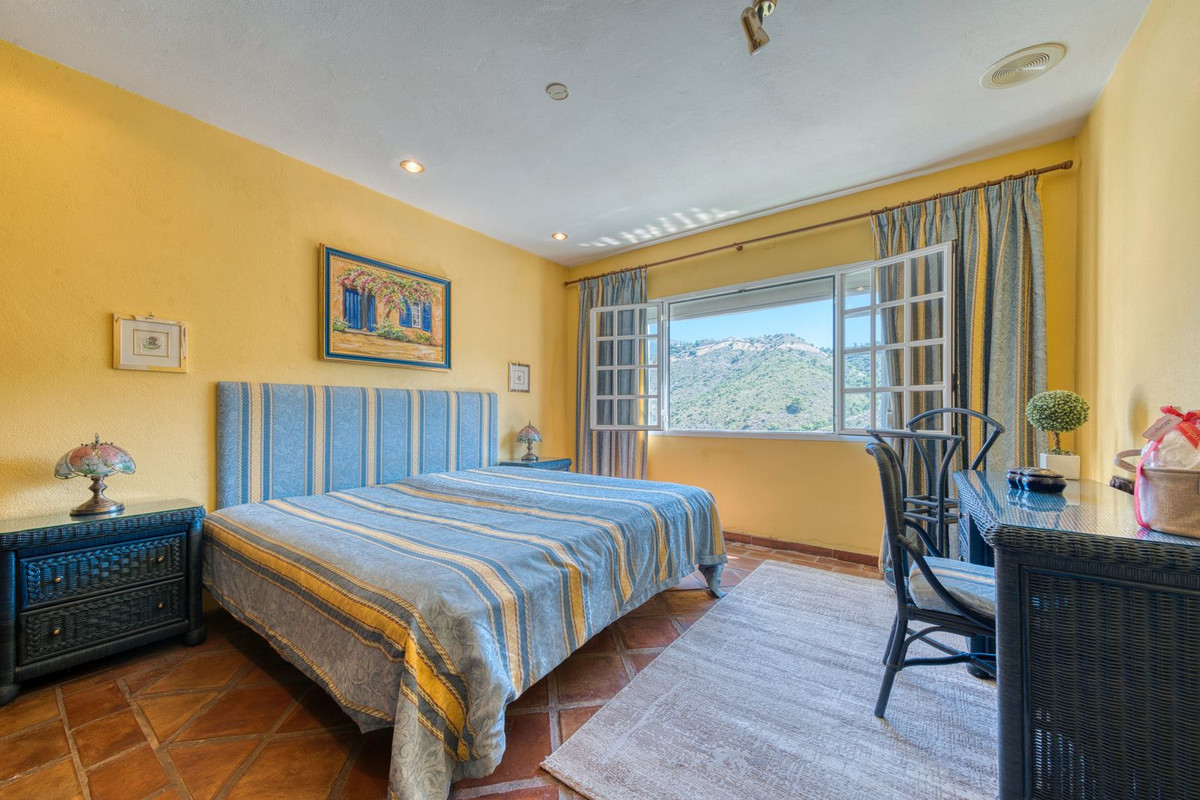 Huis te koop in Benahavís | 3 slaapkamers H5240941