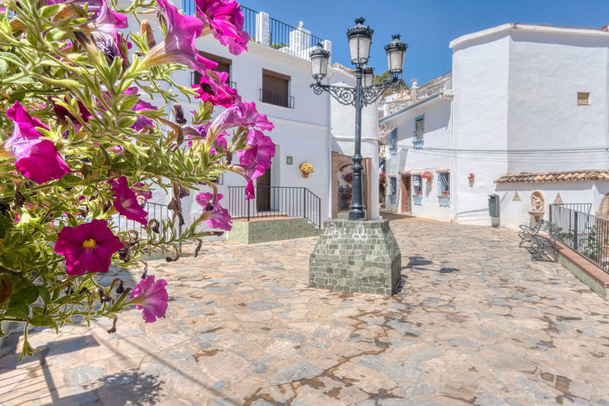 Huis te koop in Benahavís | 3 slaapkamers H5240941