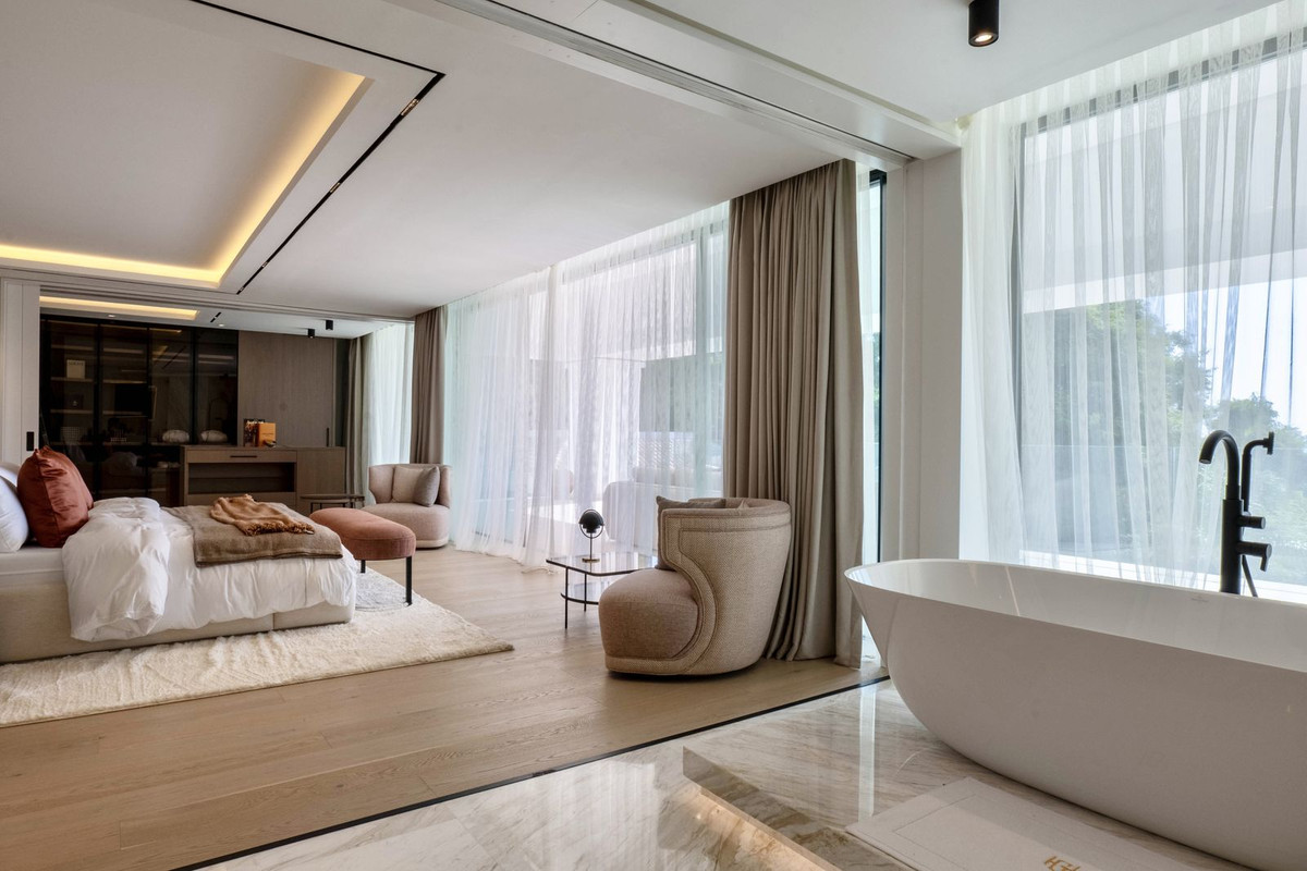 Property main view 33