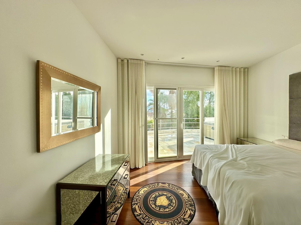 Huis te koop in Benahavís | 4 slaapkamers H5258521