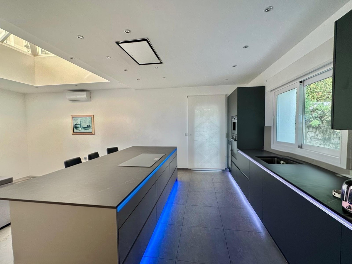 Huis te koop in Benahavís | 4 slaapkamers H5258521