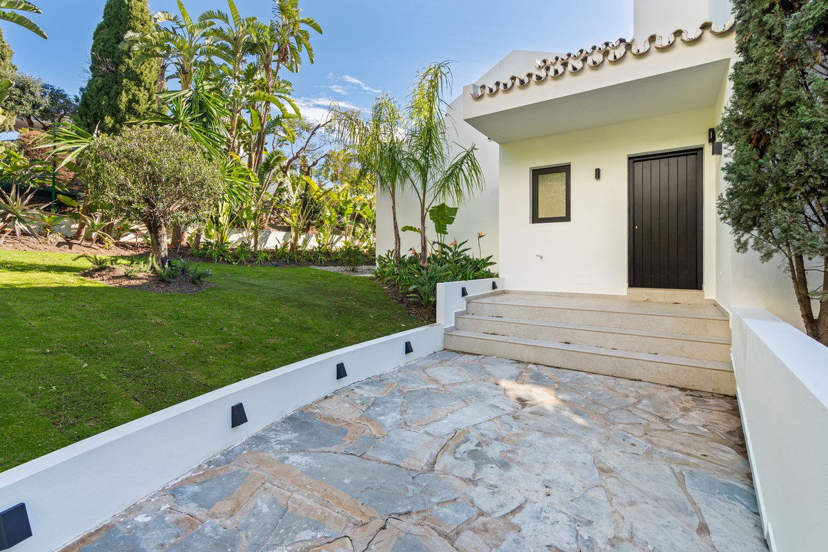 Huis te koop in Benahavís | 4 slaapkamers H5305543