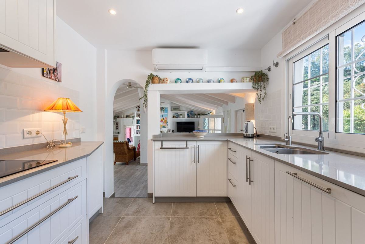 Huis te koop in Benahavís | 4 slaapkamers H5317465