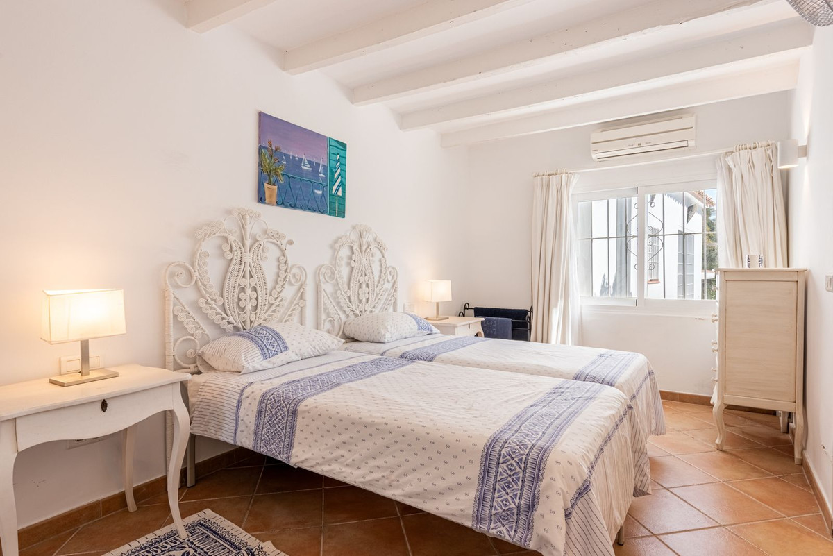 Huis te koop in Benahavís | 4 slaapkamers H5317465