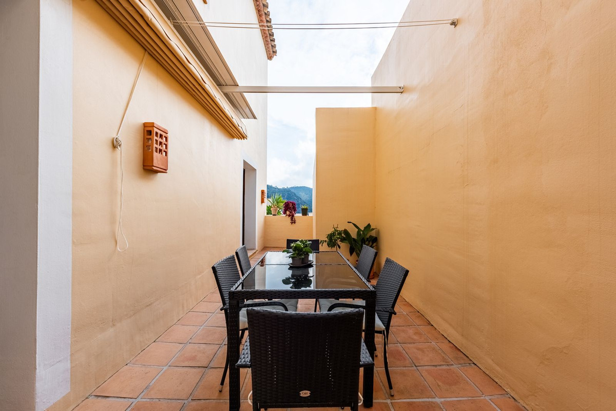 Huis te koop in Benahavís | 4 slaapkamers H5321815