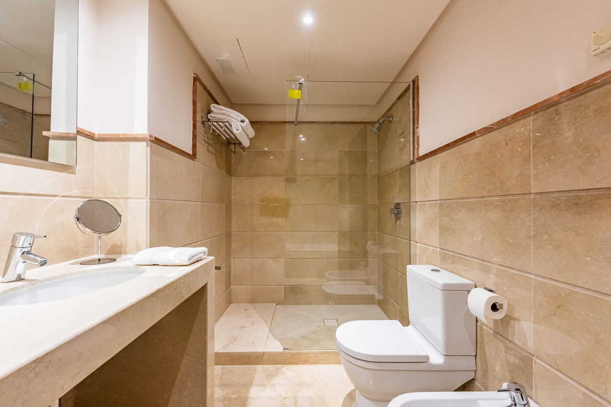 Huis te koop in Benahavís | 4 slaapkamers H5321815