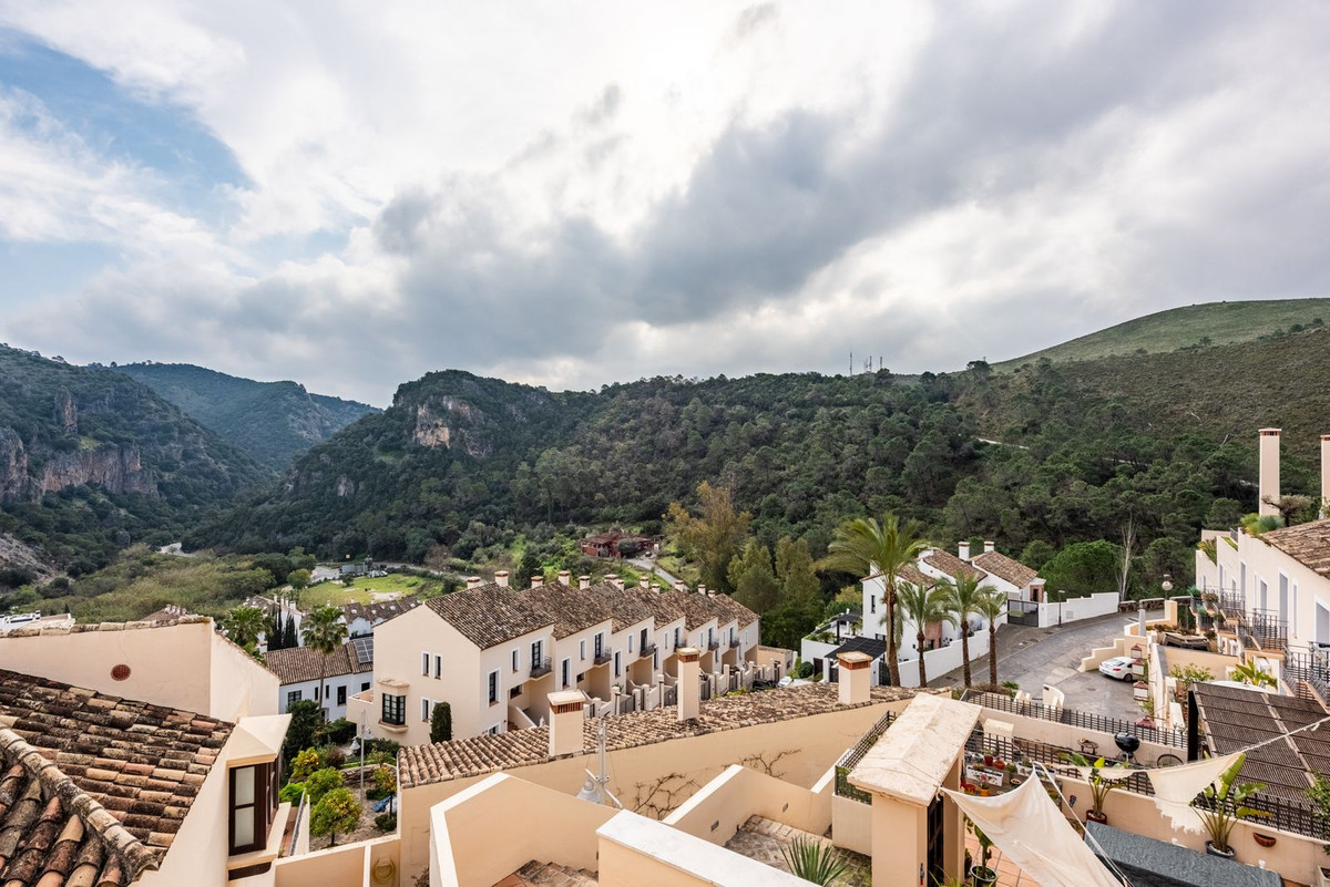 Huis te koop in Benahavís | 4 slaapkamers H5321815