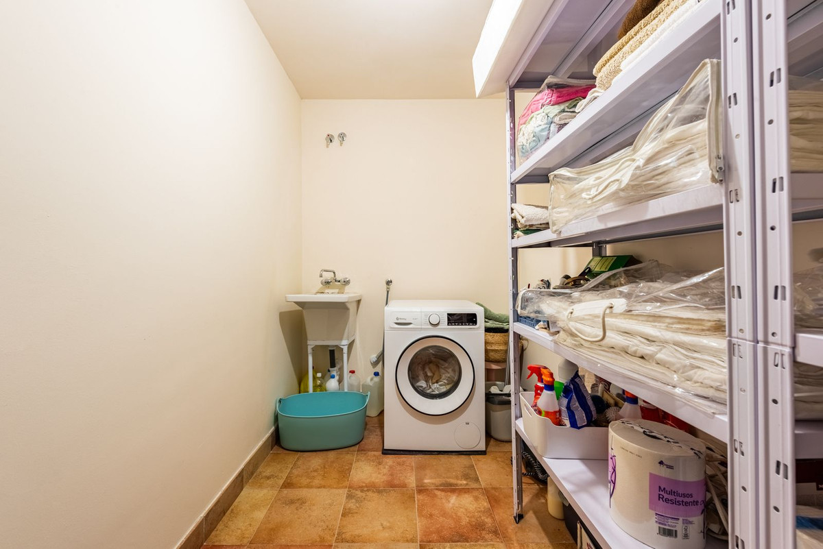 Huis te koop in Benahavís | 4 slaapkamers H5321815