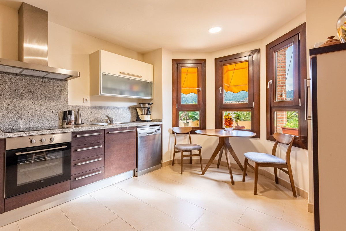 Huis te koop in Benahavís | 4 slaapkamers H5321815