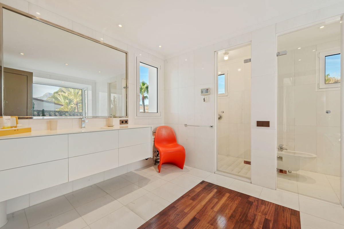 Huis te koop in Benahavís | 9 slaapkamers H5324272