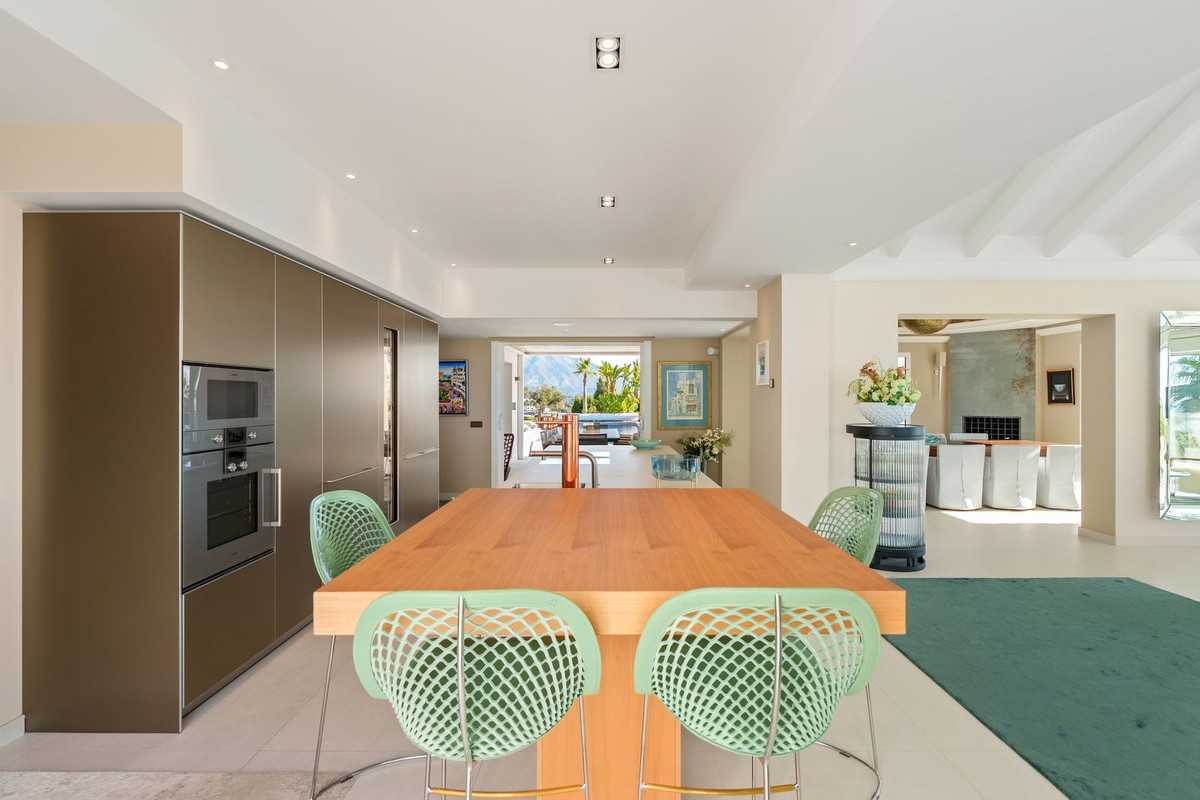 Huis te koop in Benahavís | 9 slaapkamers H5324272