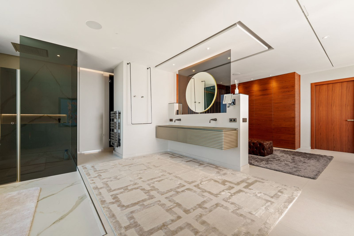 Huis te koop in Benahavís | 9 slaapkamers H5324272