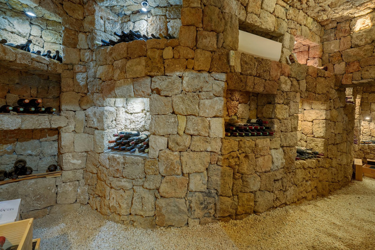 Huis te koop in Benahavís | 9 slaapkamers H5324272