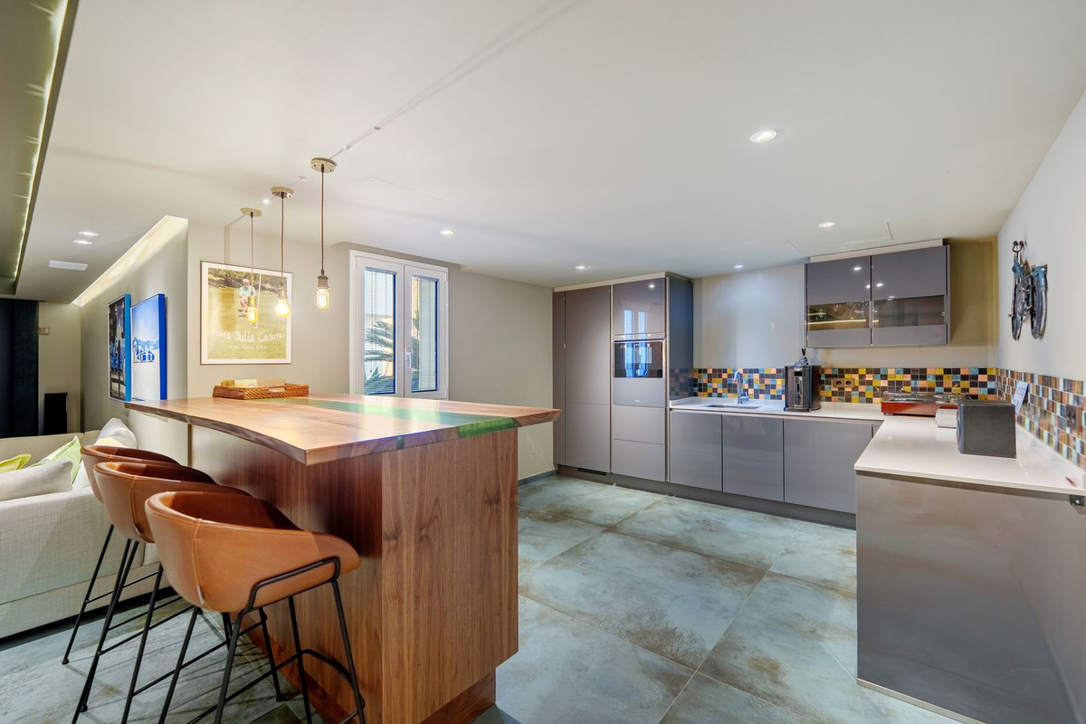 Huis te koop in Benahavís | 9 slaapkamers H5324272