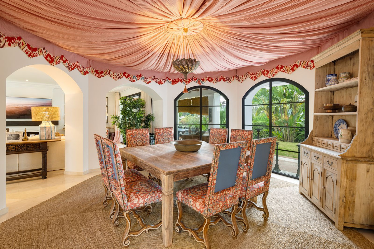 Huis te koop in Benahavís | 4 slaapkamers H5324953