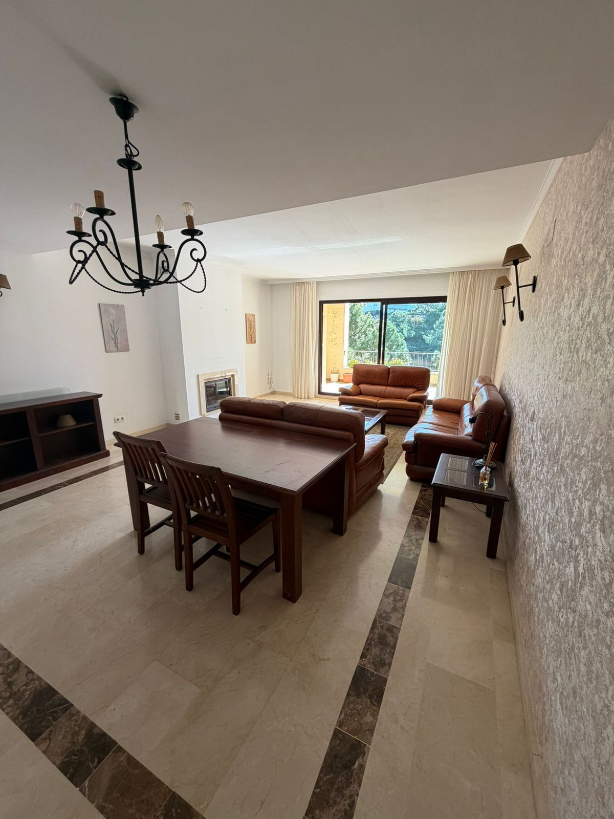 Appartement te koop in Benahavís | 3 slaapkamers H5329720