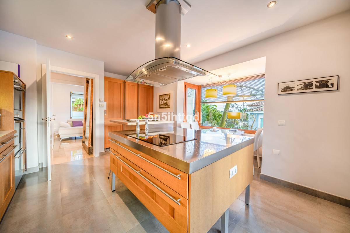 Huis te koop in Benahavís | 5 slaapkamers H5338090