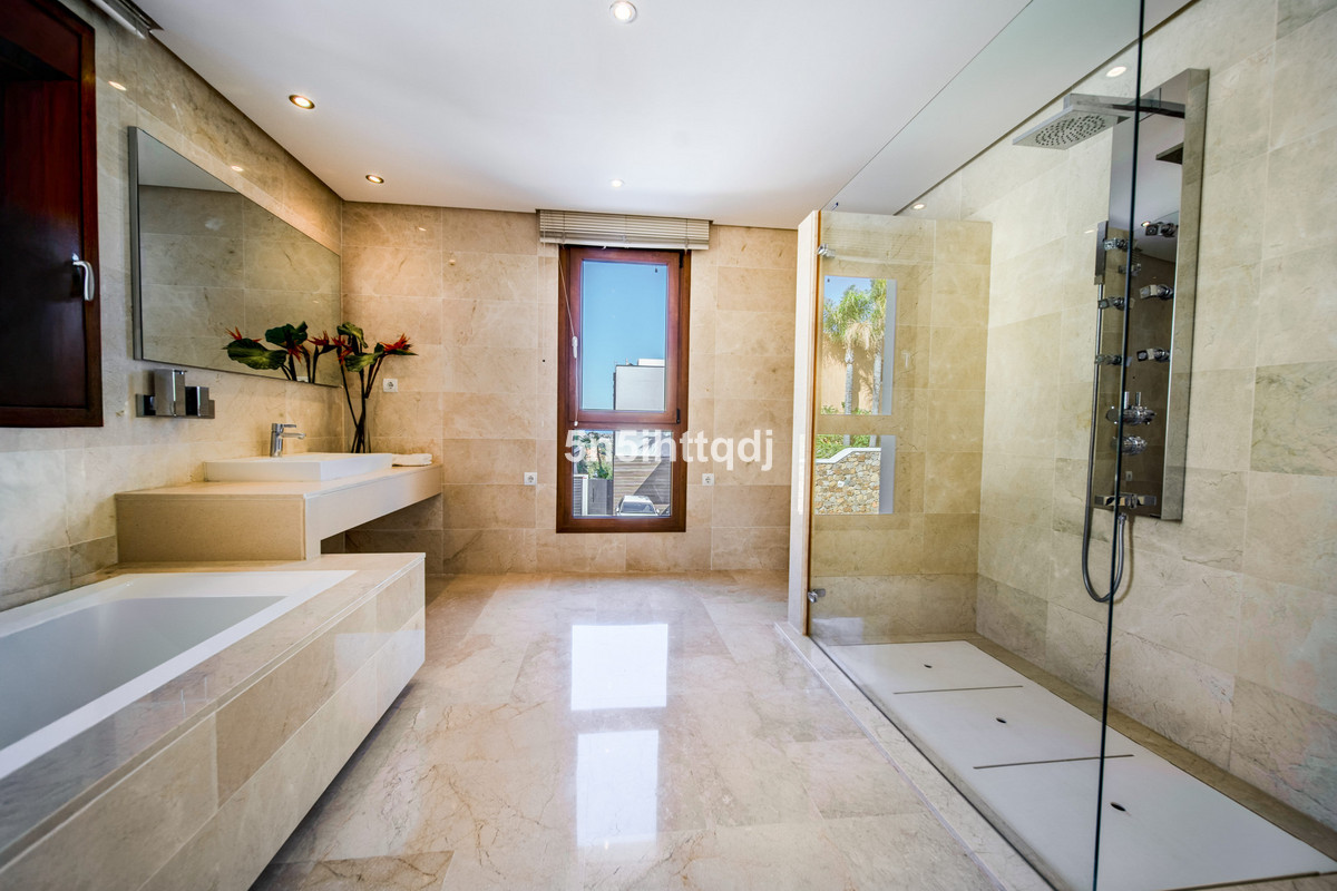 Huis te koop in Benahavís | 5 slaapkamers H5338090