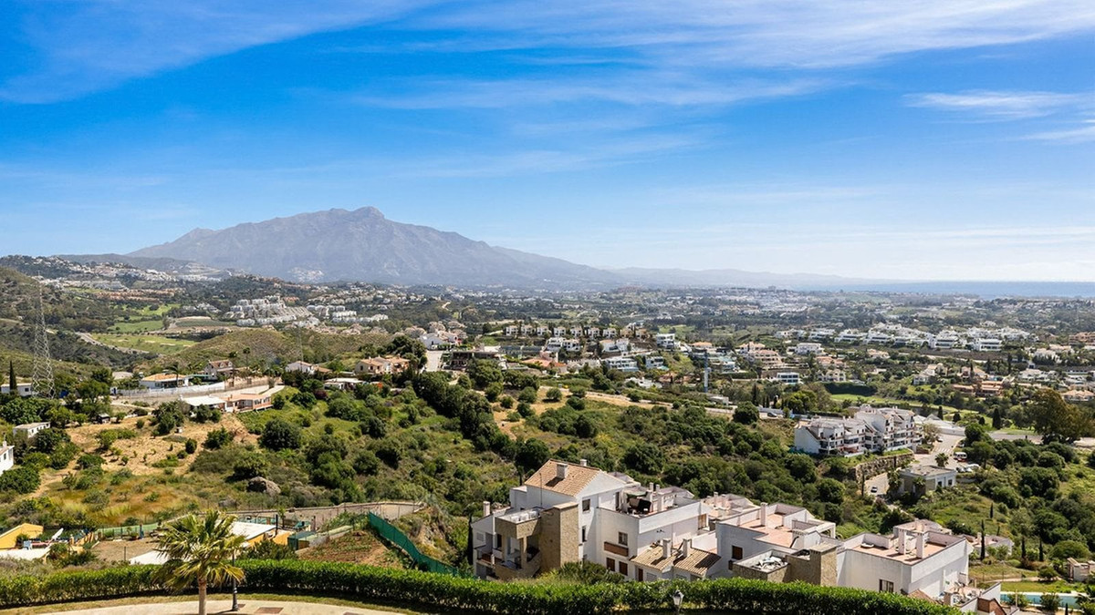 Property main view 33