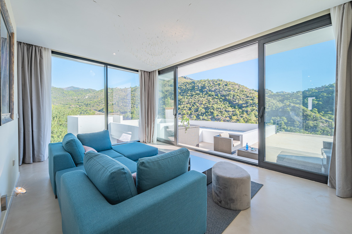 Property main view 33